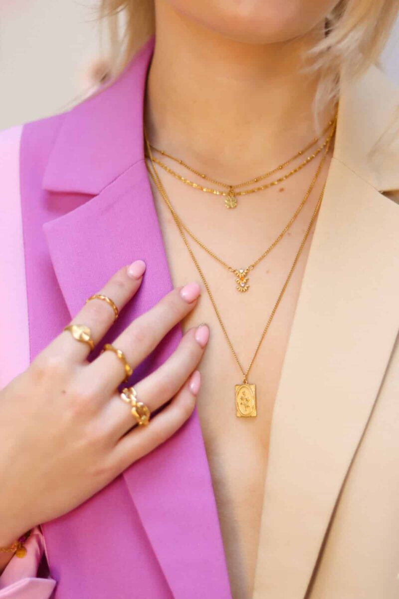 Flower power necklace gold