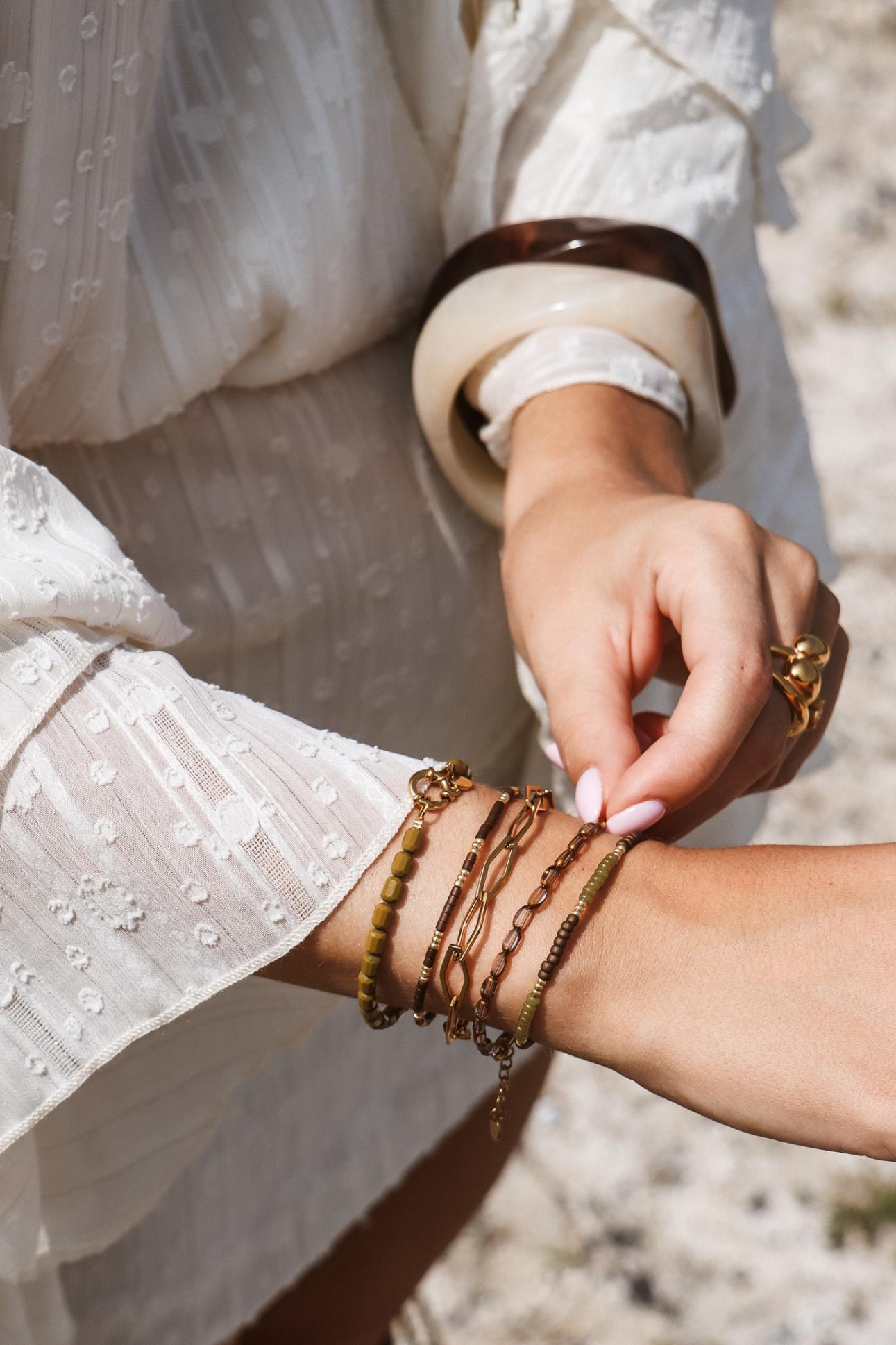 Saloon bracelet gold