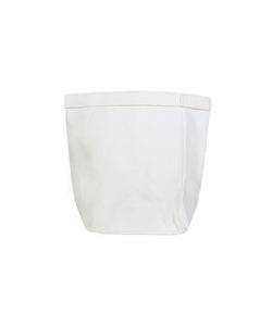 The Paper Bag, Medium