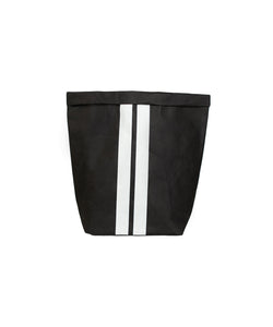 The Paper Bag, Medium