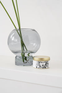 Limited geurkaars in blik hoofd vrouw, Wit
