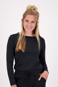 Travel top met boothals, zwart
